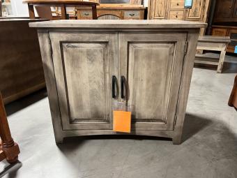 Clearance- Shasta Cabinet