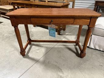 Clearance- Turned Leg Table