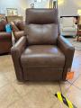 Clearance- Omnia Sherman Oaks Recliner